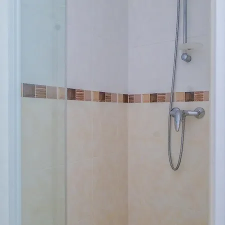 Maison De - Quartier Calme - 6 Personnes