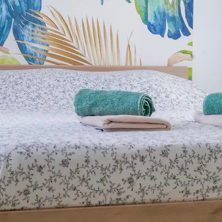 Maison De - Quartier Calme - 6 Personnes *