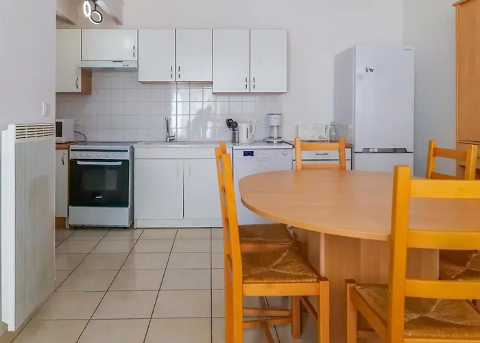 Maison De - Quartier Calme - 6 Personnes *